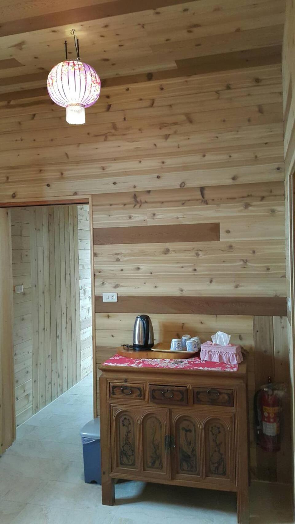 Shen Shan Lin Nai B&B Жушан Екстериор снимка