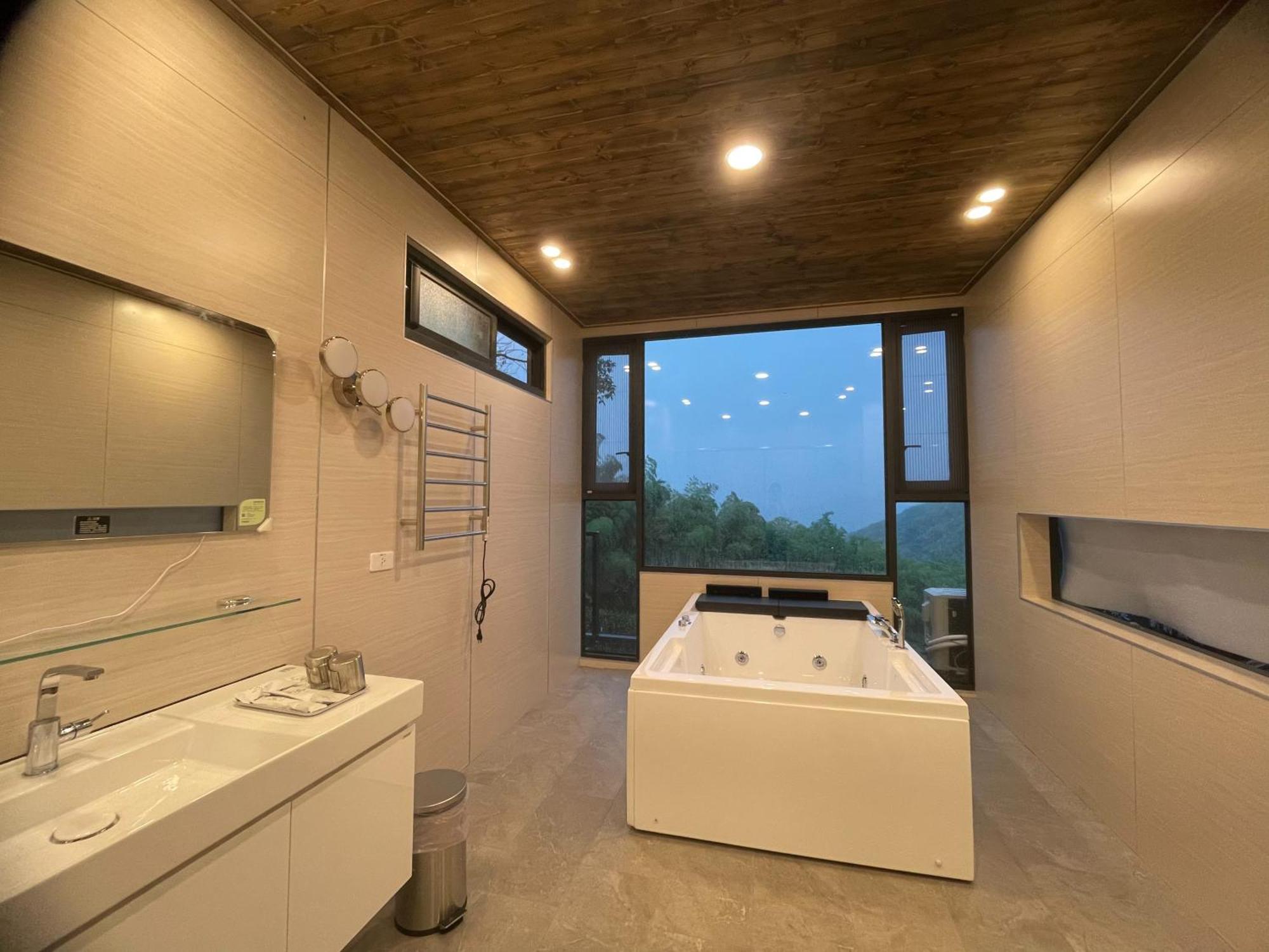 Shen Shan Lin Nai B&B Жушан Екстериор снимка