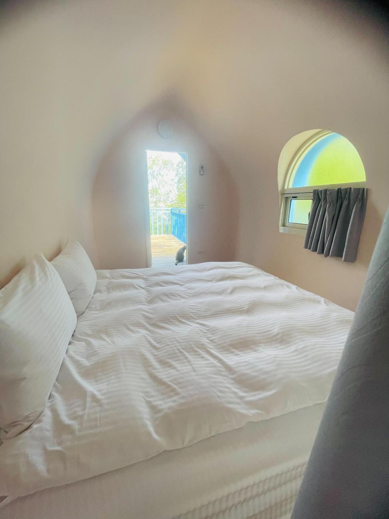 Shen Shan Lin Nai B&B Жушан Екстериор снимка