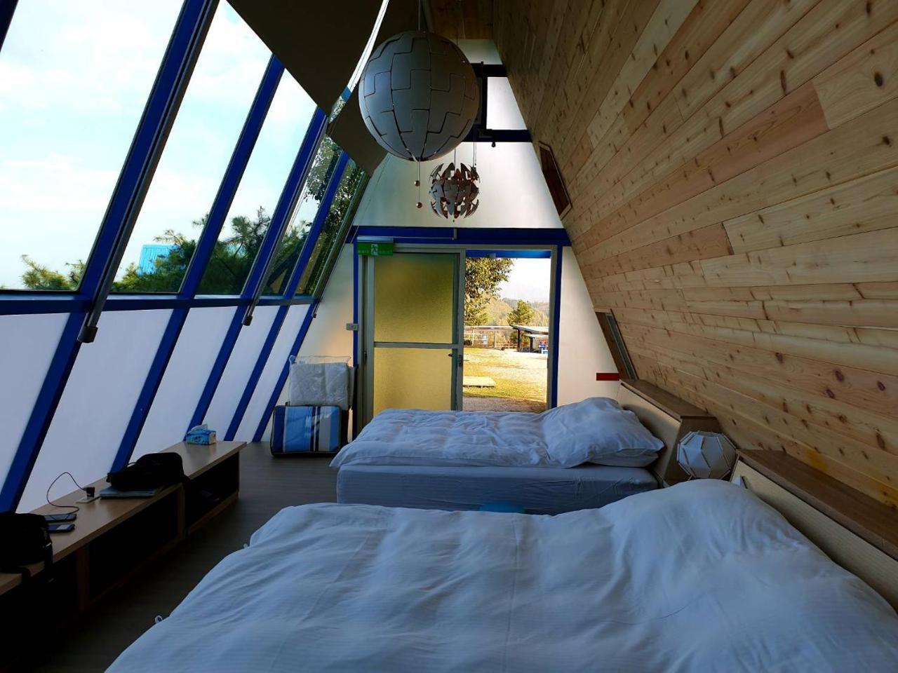 Shen Shan Lin Nai B&B Жушан Екстериор снимка
